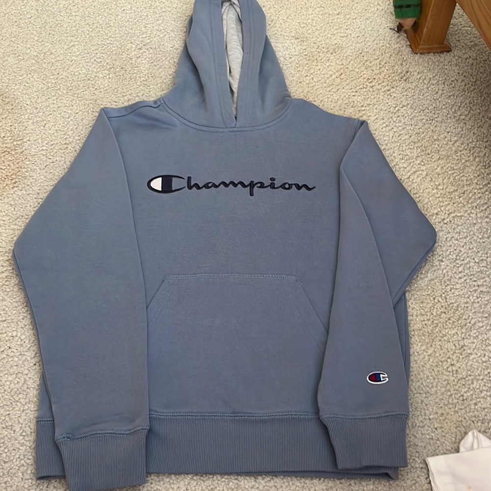 Champion, light wash blue, thick material